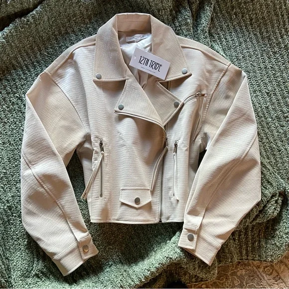 12th Tribe ⭐️NWT Vegan Croc Textured Cropped Moto Jacket - Picture 2 of 13